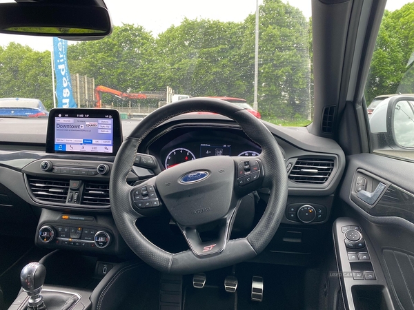 Ford Focus 2.3 Ecoboost St 5Dr in Armagh