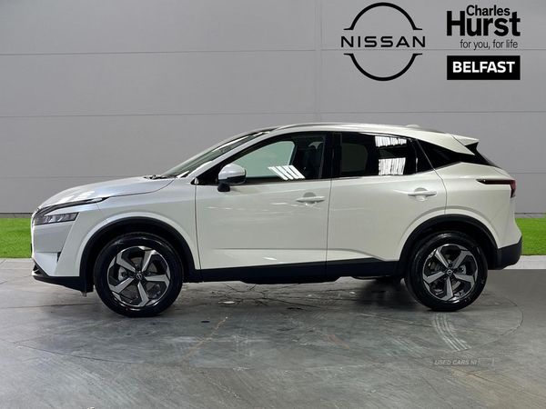 Nissan Qashqai 1.3 Dig-T Mh N-Connecta [Glass Roof] 5Dr in Antrim