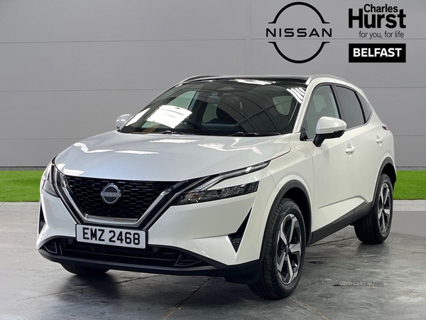 Nissan Qashqai 1.3 Dig-T Mh N-Connecta [Glass Roof] 5Dr in Antrim