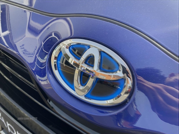 Toyota Yaris 1.5 Hybrid Dynamic 5Dr Cvt in Down