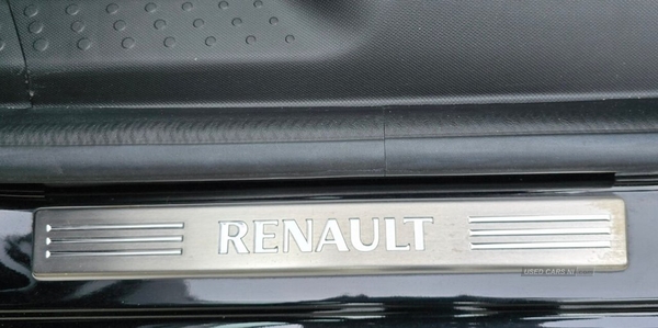 Renault Twingo 1.0 PLAY SCE 5d 70 BHP in Derry / Londonderry