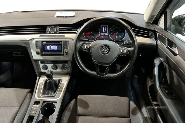Volkswagen Passat 2.0 TDI SE Business 5dr- Parking Sensors, Electric Parking Brake, Driver Assistance, Parking & Manoeuvring, Electric Parking Break in Antrim