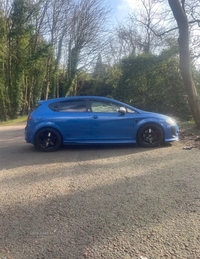 Seat Leon 2.0 TDI CR FR+ Supercopa 5dr in Down