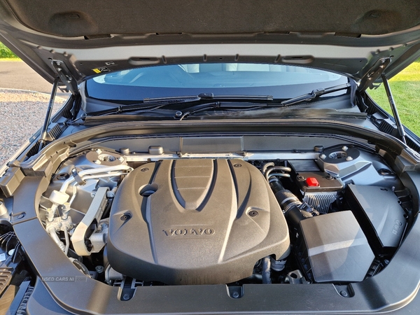 Volvo XC60 DIESEL ESTATE in Down