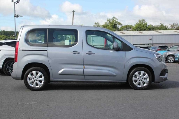 Vauxhall Combo life 1.2 Turbo Energy 5dr [7 seat] in Down