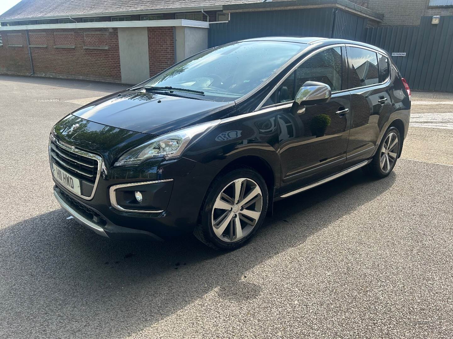 Peugeot 3008 DIESEL ESTATE in Derry / Londonderry