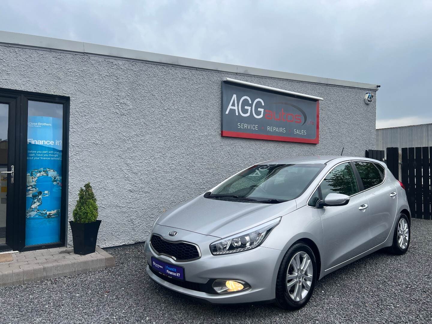 Kia Ceed DIESEL HATCHBACK in Tyrone