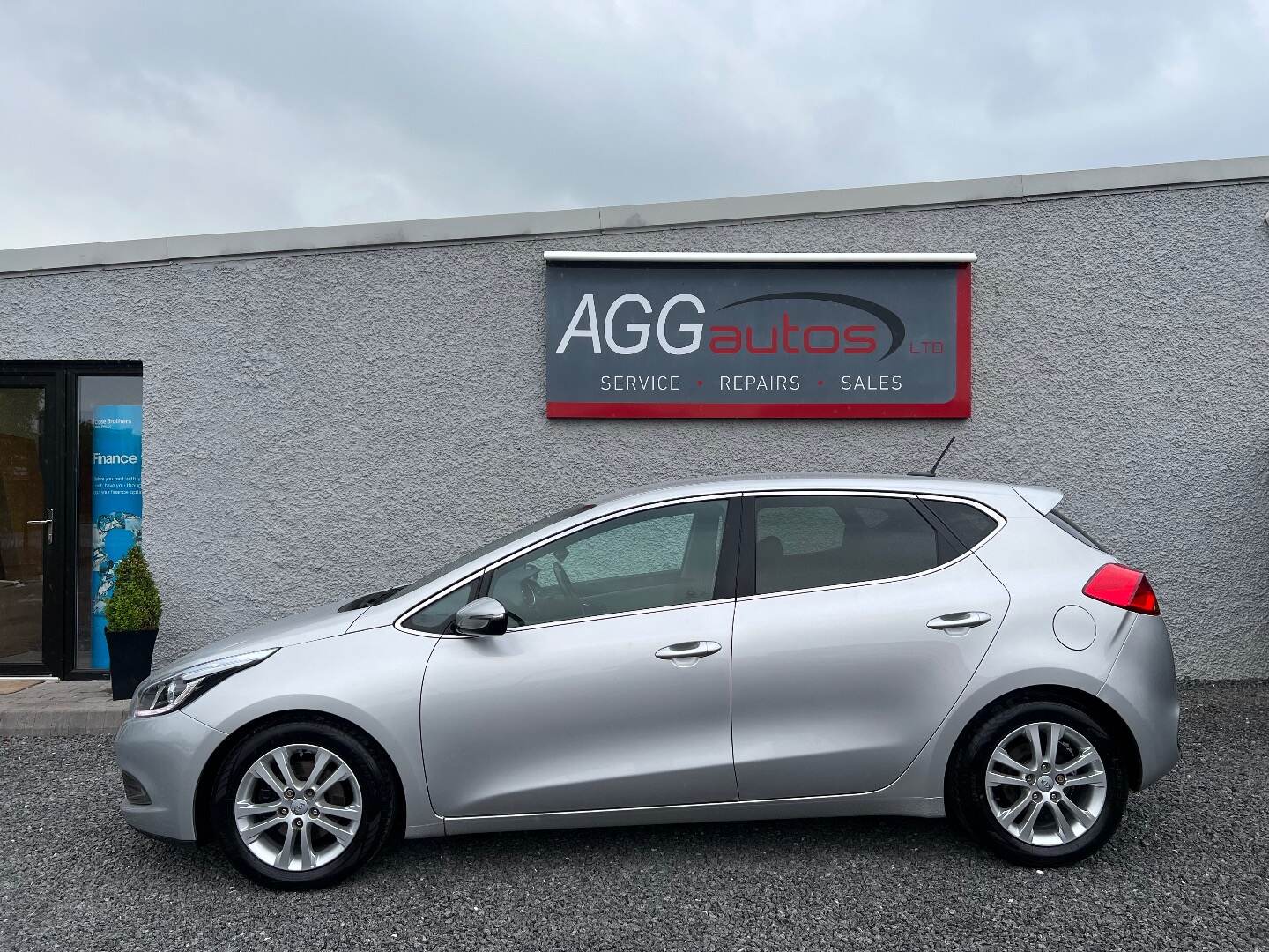 Kia Ceed DIESEL HATCHBACK in Tyrone