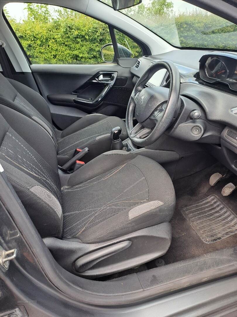 Peugeot 208 HATCHBACK in Armagh