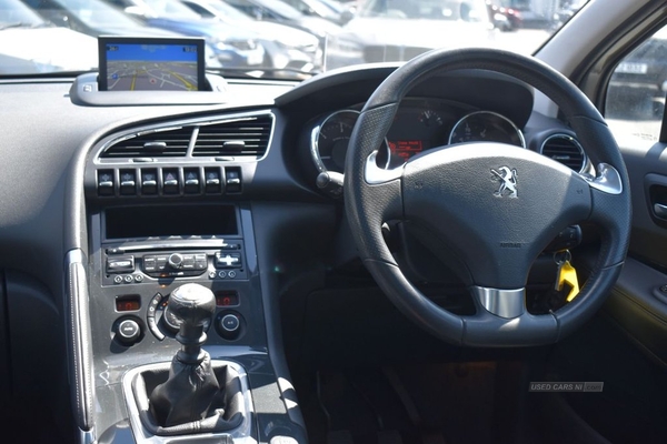 Peugeot 3008 1.6 HDI ALLURE 5d 115 BHP Sunroof, Navigation, Reversing Cam in Down