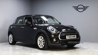 MINI Hatch 2.0 Cooper S Classic Hatchback 5dr Petrol Steptronic Euro 6 (s/s) (192 ps) in City of Edinburgh