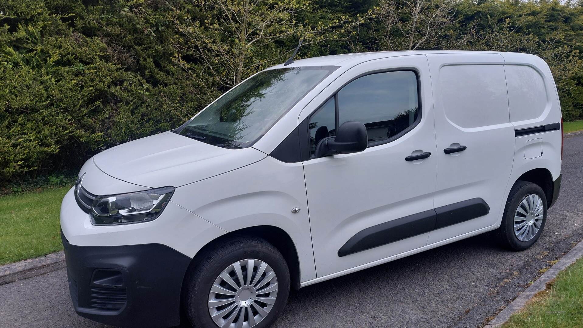 Citroen Berlingo M DIESEL in Down