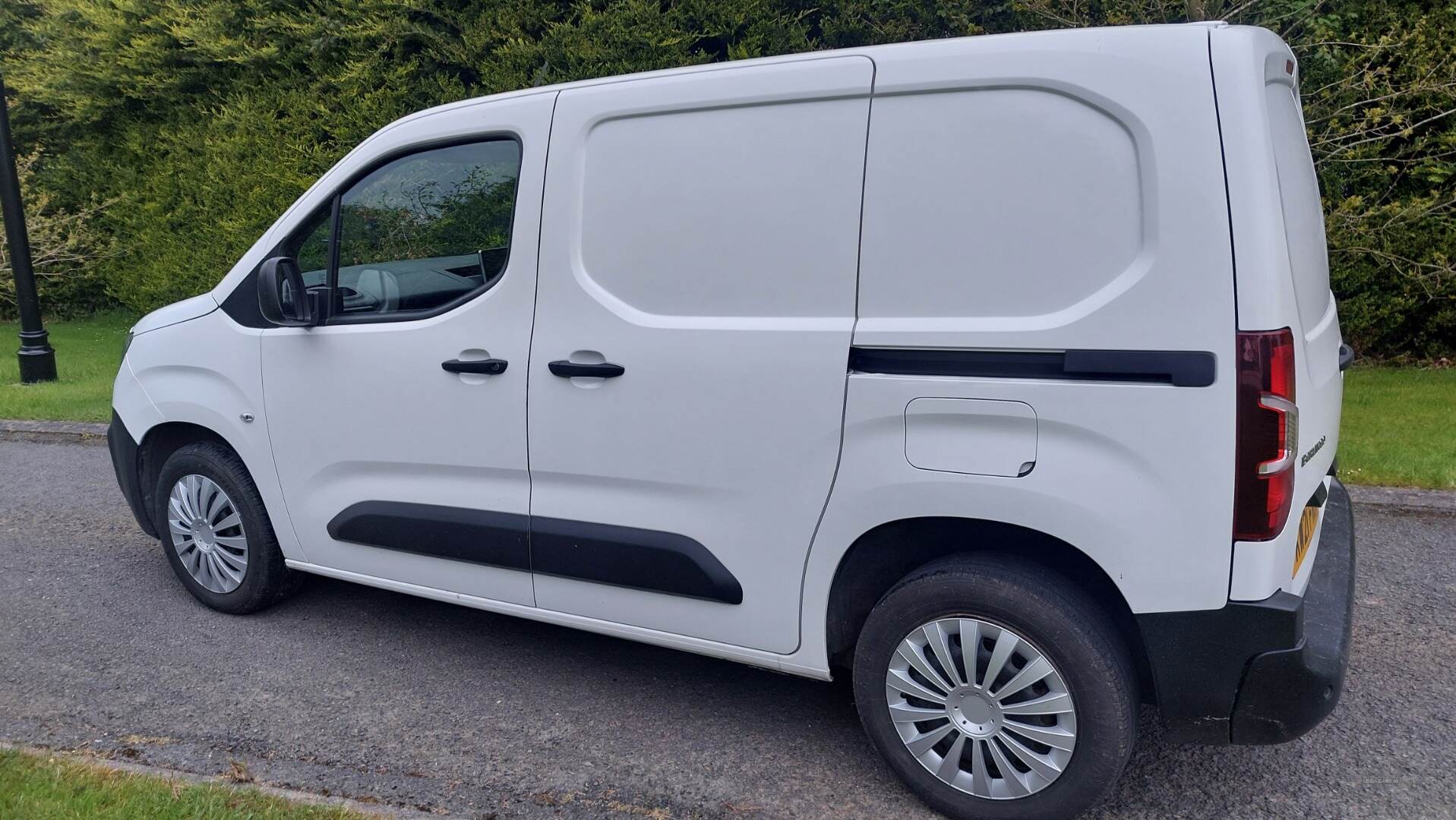 Citroen Berlingo M DIESEL in Down