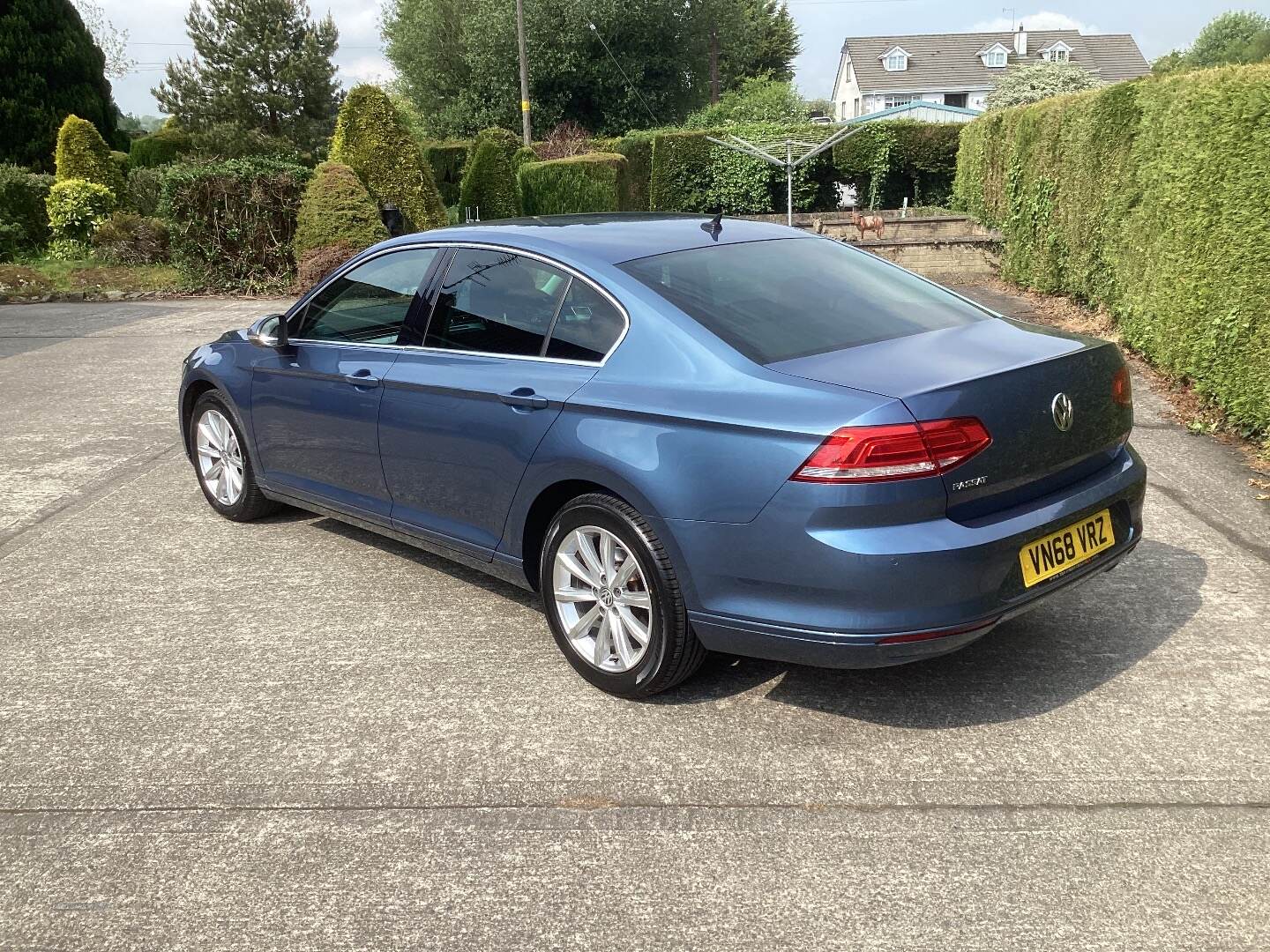 Volkswagen Passat DIESEL SALOON in Down