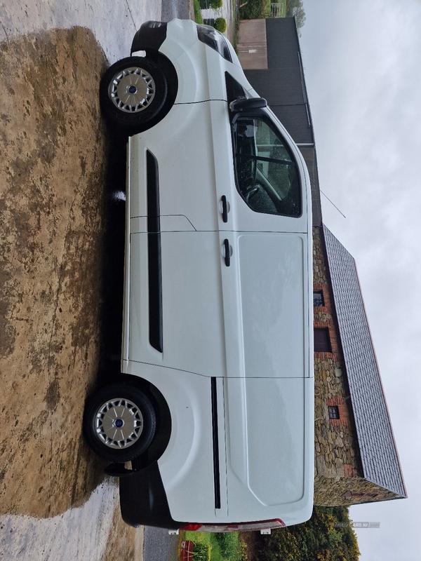 Ford Transit Custom 300 L1 DIESEL FWD in Tyrone