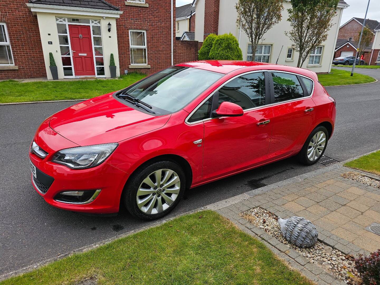 Vauxhall Astra HATCHBACK in Down