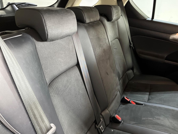 Lexus CT 200h 1.8 Luxury 5Dr Cvt [Leather] in Antrim