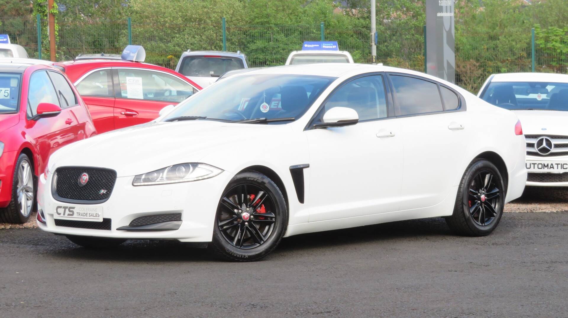 Jaguar XF DIESEL SALOON in Derry / Londonderry