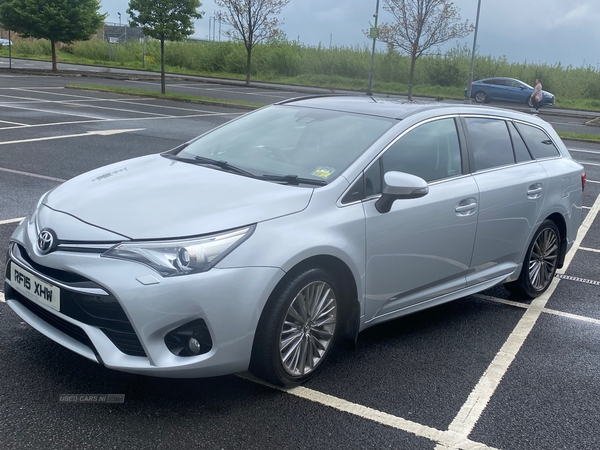 Toyota Avensis 2.0D Excel 5dr in Antrim