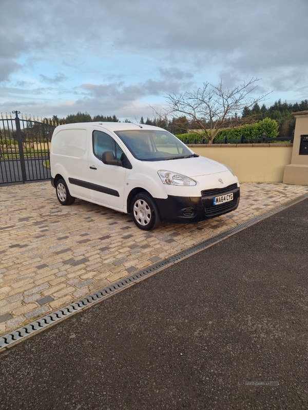 Peugeot Partner 625 1.6 HDi 75 Professional Van in Antrim
