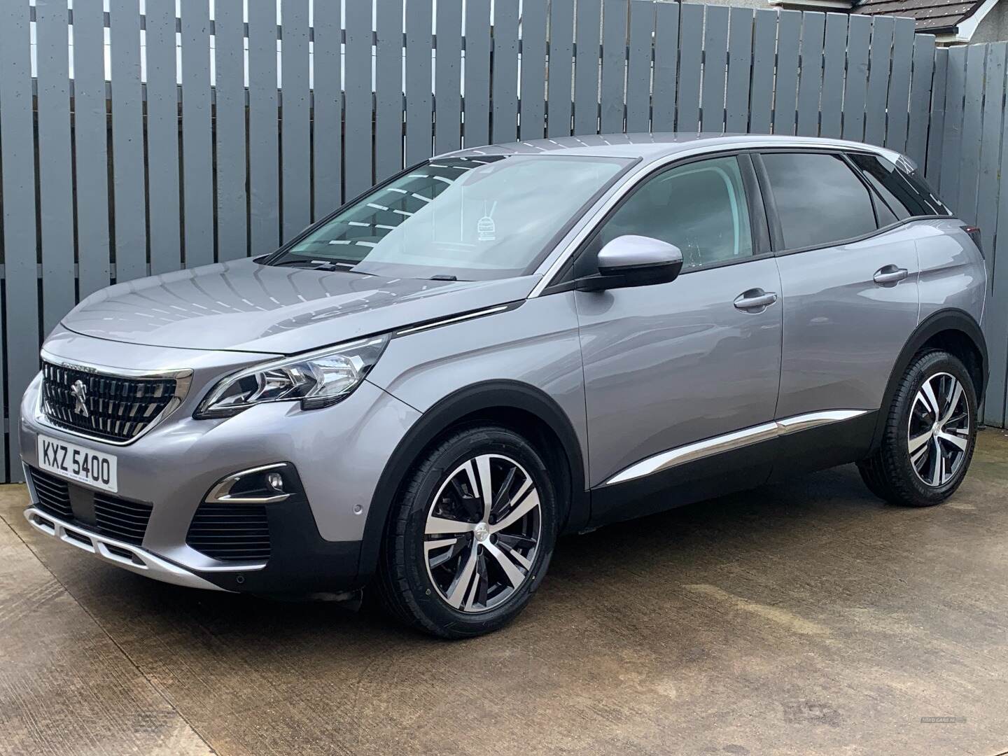 Peugeot 3008 DIESEL ESTATE in Antrim