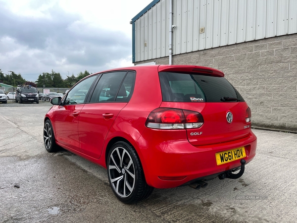 Volkswagen Golf 2.0 TDi 140 GT 5dr [Leather] in Down