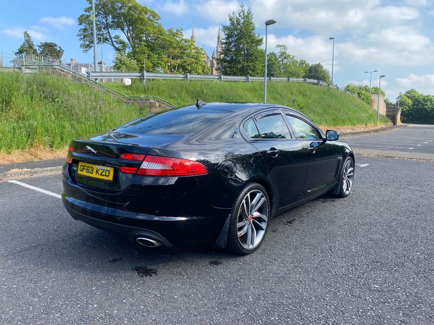 Jaguar XF DIESEL SALOON in Armagh