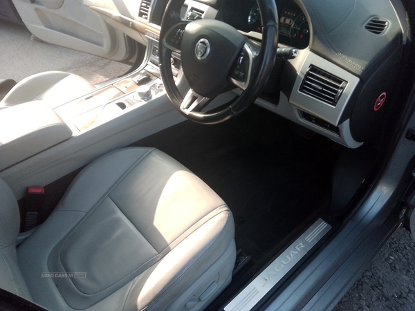 Jaguar XF 2.2d Premium Luxury 4dr Auto in Antrim