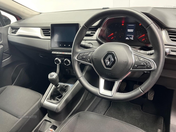 Renault Captur 1.0 Tce 100 Play 5Dr in Antrim