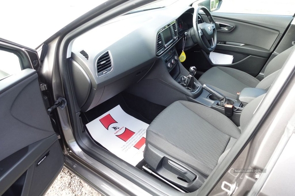 Seat Leon 1.6 TDI SE TECHNOLOGY 5d 110 BHP FULL SERVICE HIST & TIMING BELT in Antrim