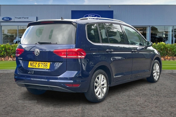 Volkswagen Touran SE FAMILY TSI 5DR **Full Service History** 12 MONTH MOT, GLASS OPENING PANORAMIC ROOF with BLIND, 7 SEATS, PARKING SENSORS, SAT NAV, CRUISE CONTROL in Antrim