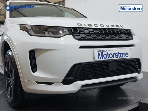 Land Rover Discovery Sport 1.5 P300e R-Dynamic HSE 5dr Auto [5 Seat] in Antrim