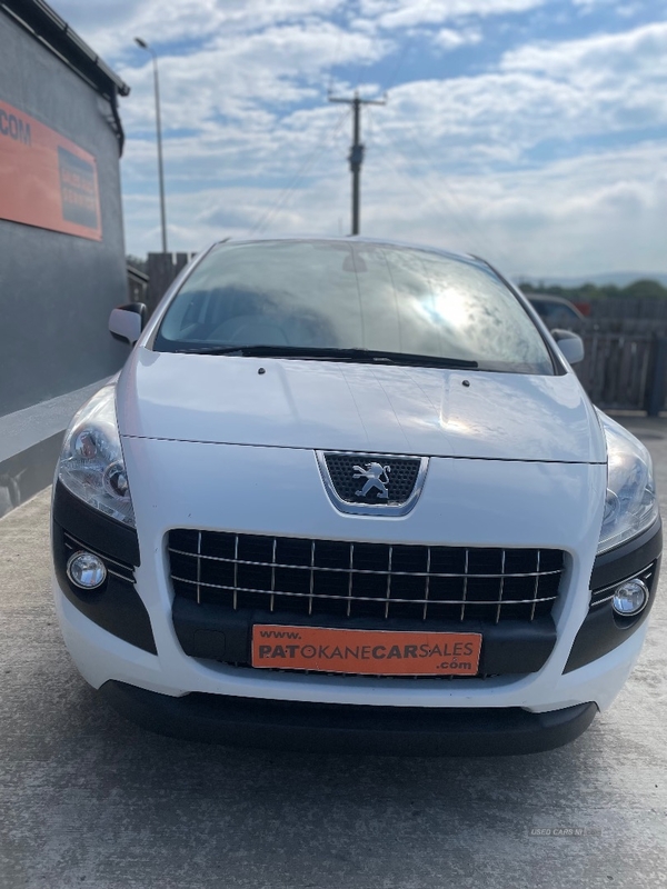 Peugeot 3008 DIESEL ESTATE in Derry / Londonderry