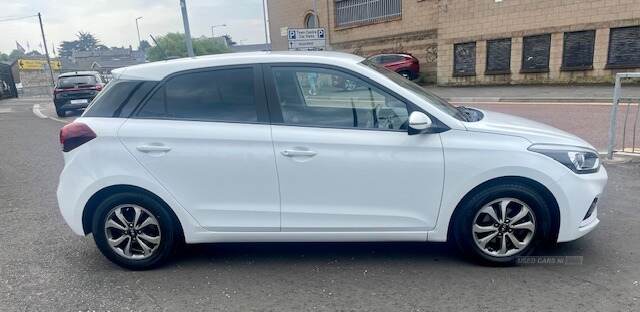 Hyundai i20 HATCHBACK in Down