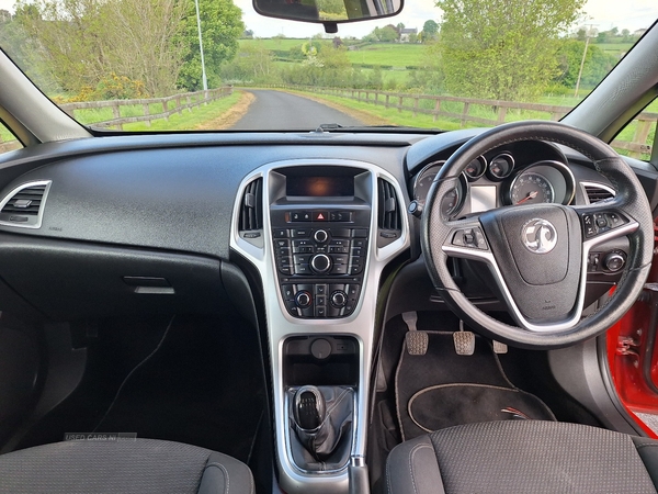 Vauxhall Astra 2.0 CDTi 16V ecoFLEX SRi 5dr in Down