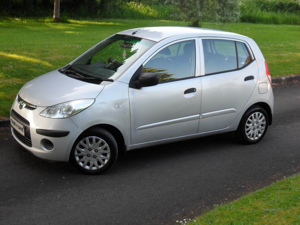 Hyundai i10 HATCHBACK in Derry / Londonderry