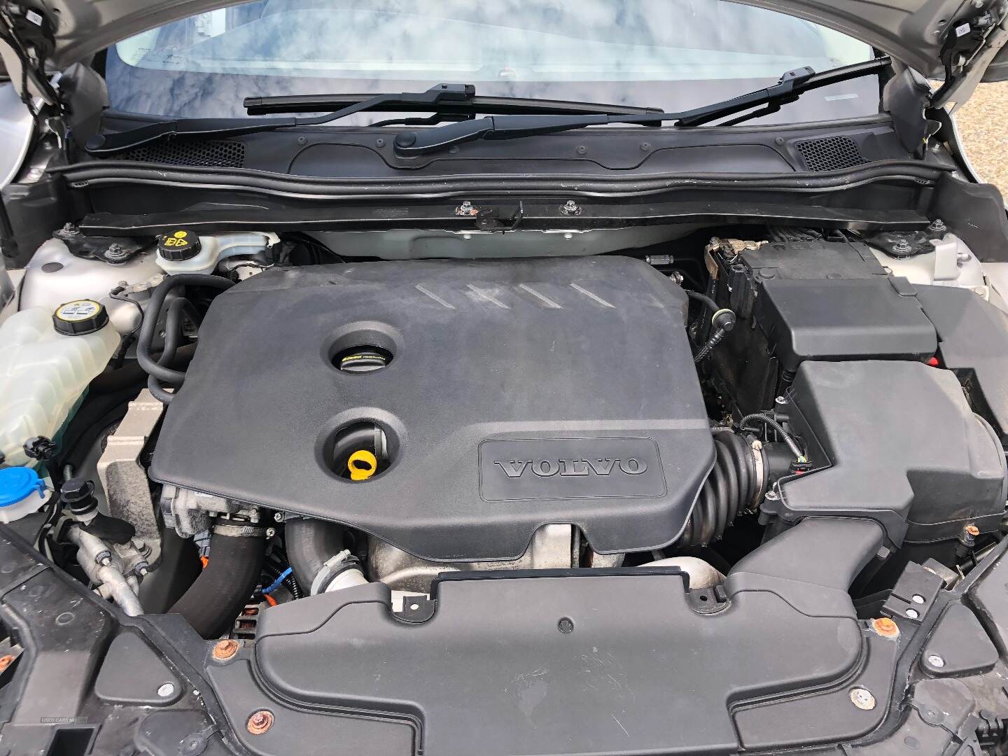 Volvo V40 DIESEL HATCHBACK in Antrim