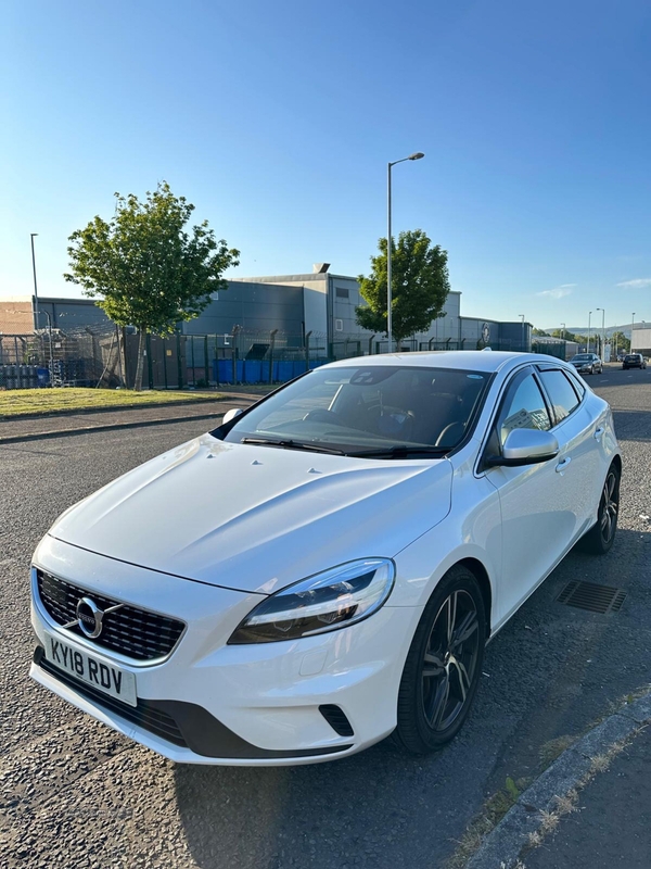Volvo V40 D3 [4 Cyl 150] R DESIGN Pro 5dr Geartronic in Armagh