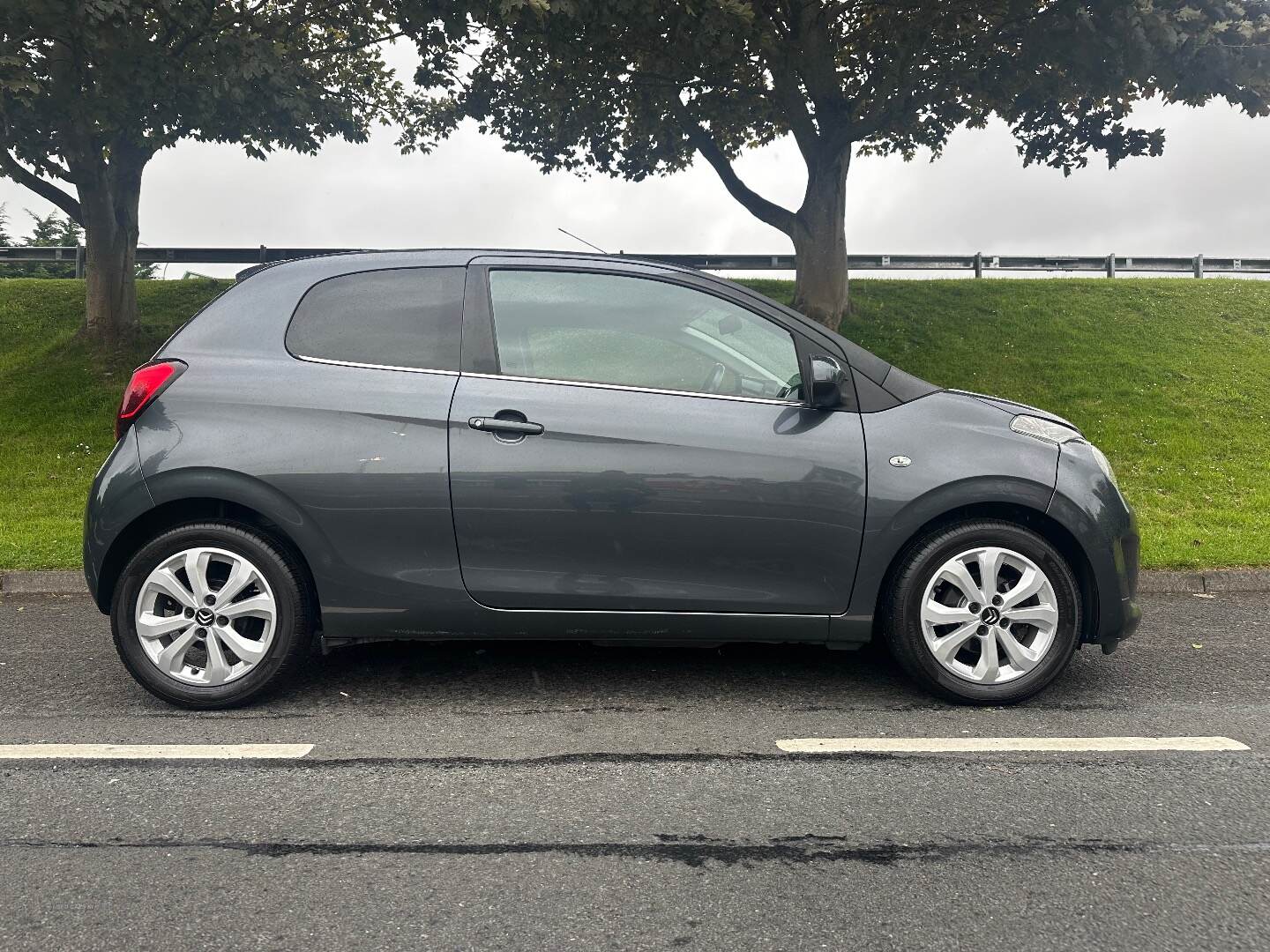 Citroen C1 HATCHBACK in Down