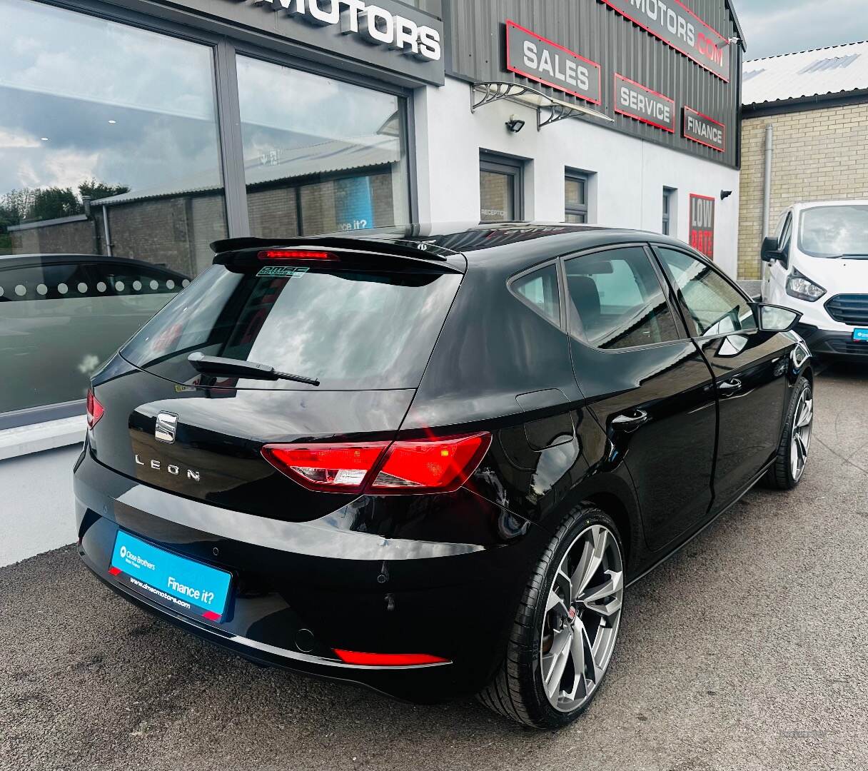 Seat Leon DIESEL HATCHBACK in Tyrone