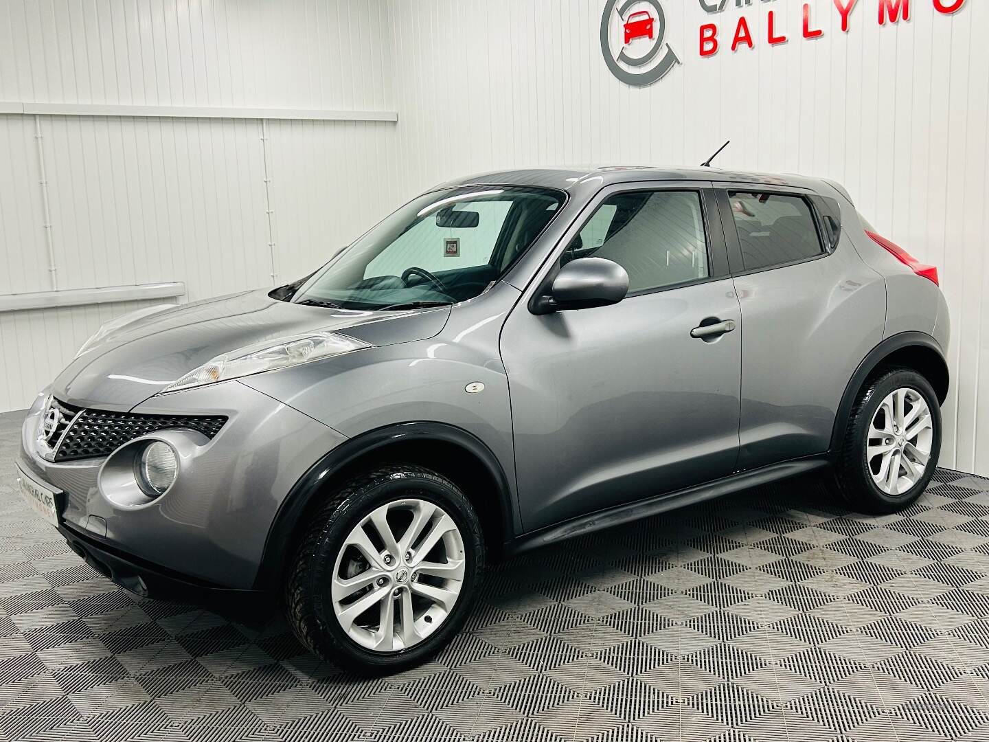 Nissan Juke DIESEL HATCHBACK in Antrim