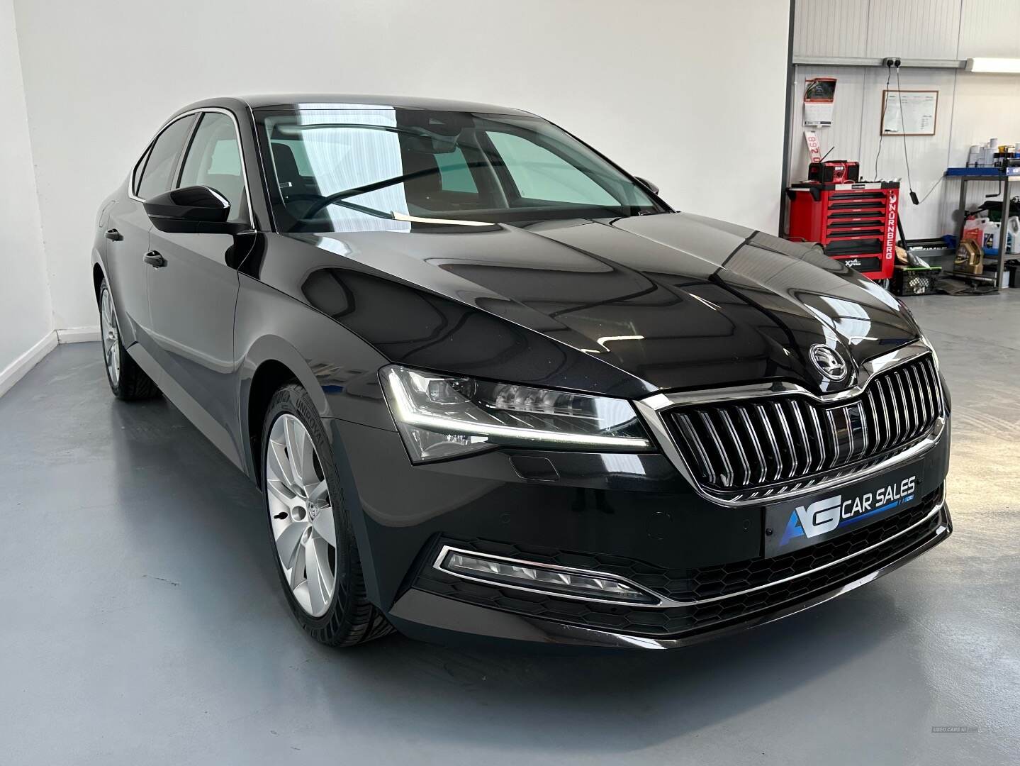 Skoda Superb DIESEL HATCHBACK in Tyrone