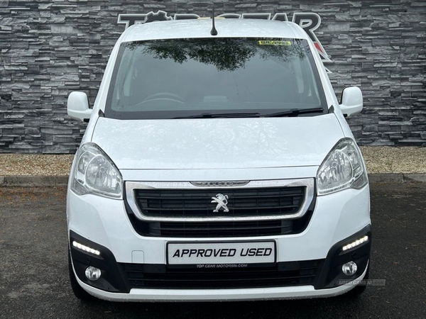 Peugeot Partner 1.6 BLUE HDI PROFESSIONAL L1 5d 100 BHP PARKING AID, BULKHEAD, 1 OWNER in Tyrone