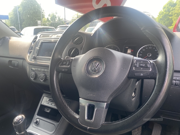 Volkswagen Tiguan DIESEL ESTATE in Down