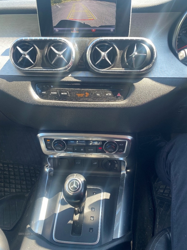 Mercedes X-Class 350d V6 4Matic Power D/Cab Pickup 7G-Tronic plus in Down