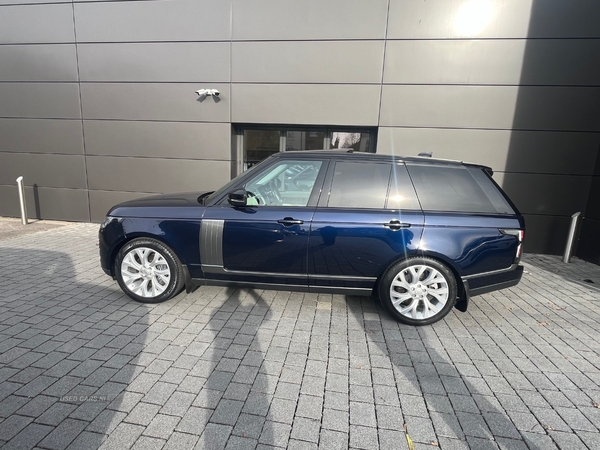 Land Rover Range Rover 4.4 SDV8 Vogue 4dr Auto in Armagh