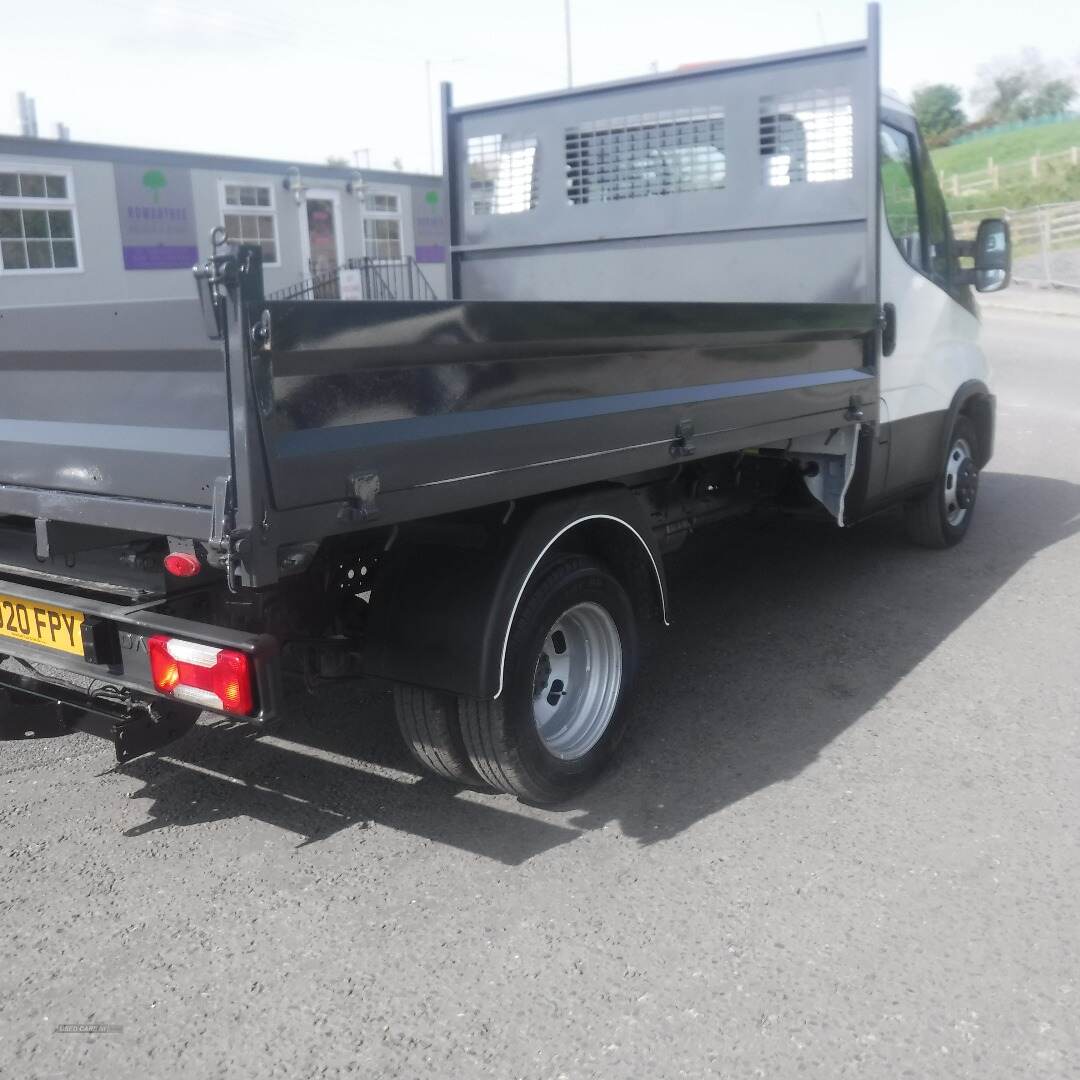 Iveco 35-140 dropside tipper with twin rear wheels. in Down