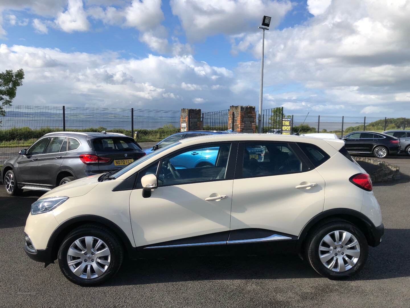 Renault Captur DIESEL HATCHBACK in Derry / Londonderry