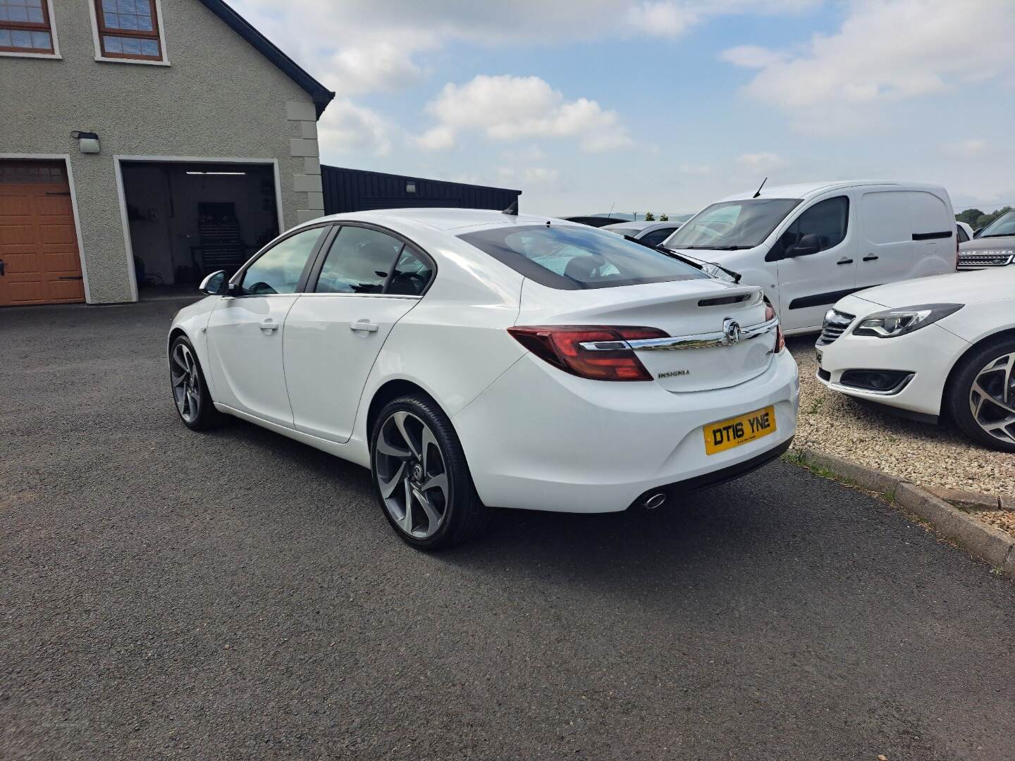 Vauxhall Insignia DIESEL HATCHBACK in Tyrone