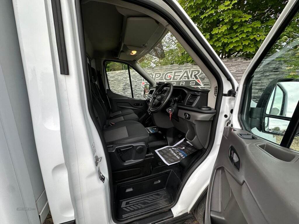 Dec 2020 Ford Transit 2.0 EcoBlue 130ps Chassis Cab